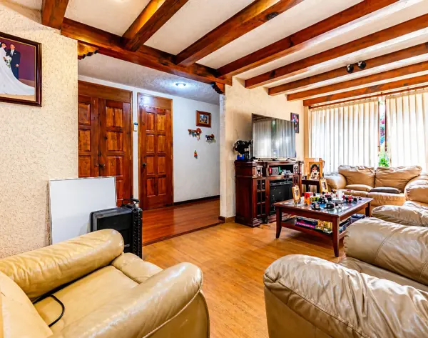 Casa en venta en Miguel Hidalgo 2a Seccion, Tlalpan — foto 2 de 7