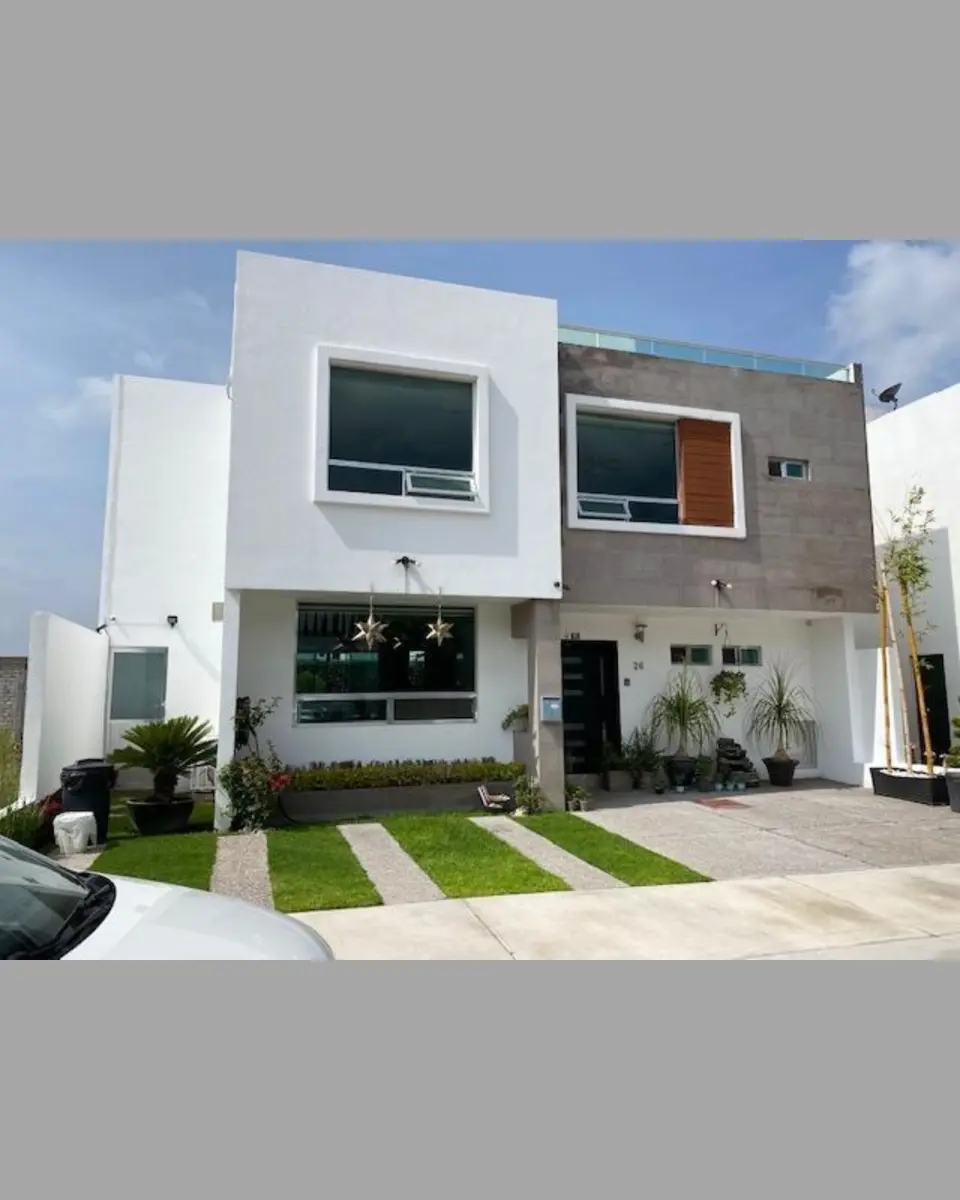 Casa en venta en Cañadas del Lago, Corregidora — foto 1 de 14