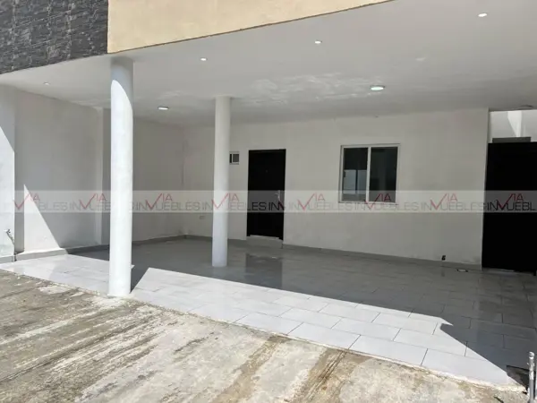 Casa en venta en Residencial Privada las Plazas, Guadalupe — foto 2 de 14