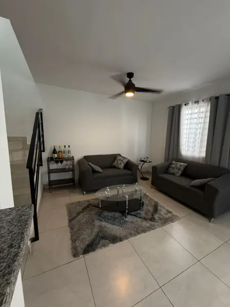Casa en renta en Altabrisa Premier, Apodaca — foto 3 de 16