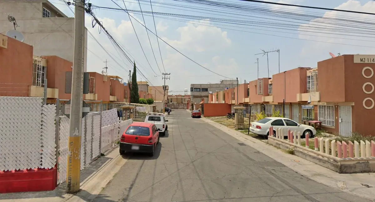 Casa en venta en Los Héroes Tecámac II, Tecámac — foto 1 de 12