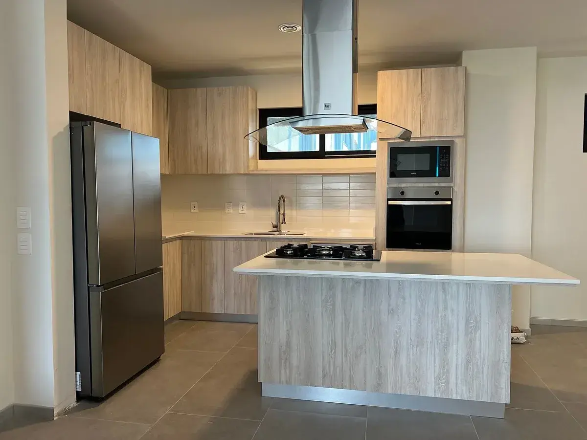 Departamento en venta en Vía Cordillera, Santa Catarina — foto 1 de 15