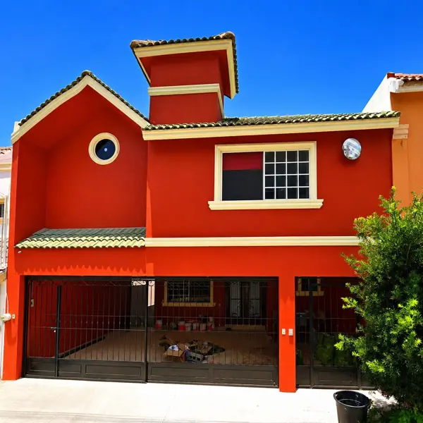 CASA EN VENTA A PRECIO REMATE EN MONTERREY SM CASA EN VENTA A PRECIO REMATE EN MONTERREY SM