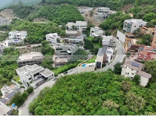 Terreno en venta en Renacimiento, Monterrey — foto 3 de 14