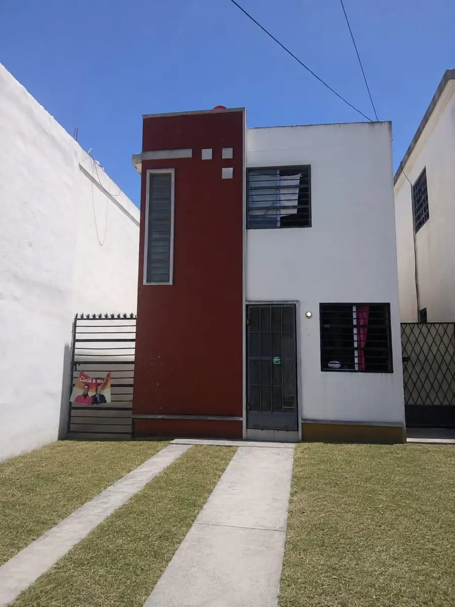 Casa en venta en Paseo de la Loma, Apodaca — foto 1 de 12