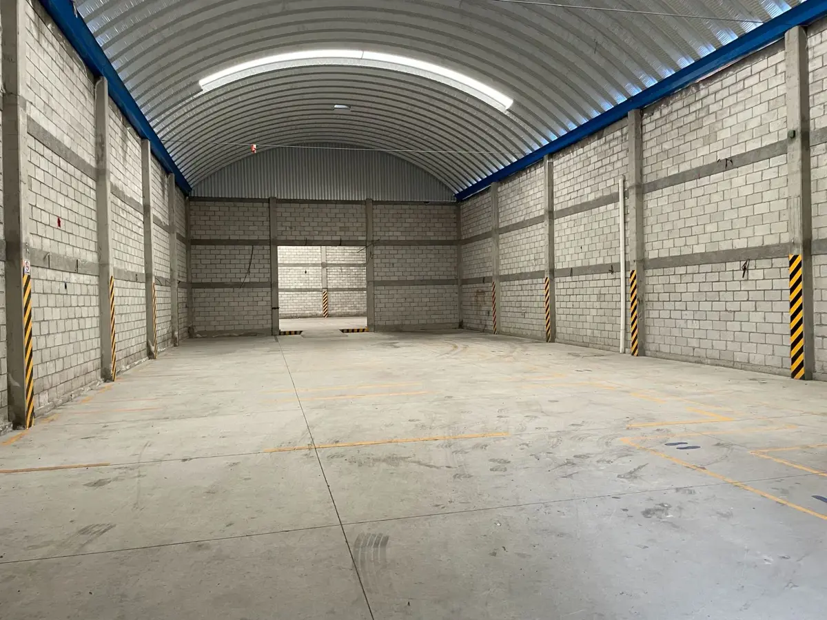 Bodega en renta en San Francisco Papalotla Centro, Papalotla de Xicohténcatl — foto 1 de 7