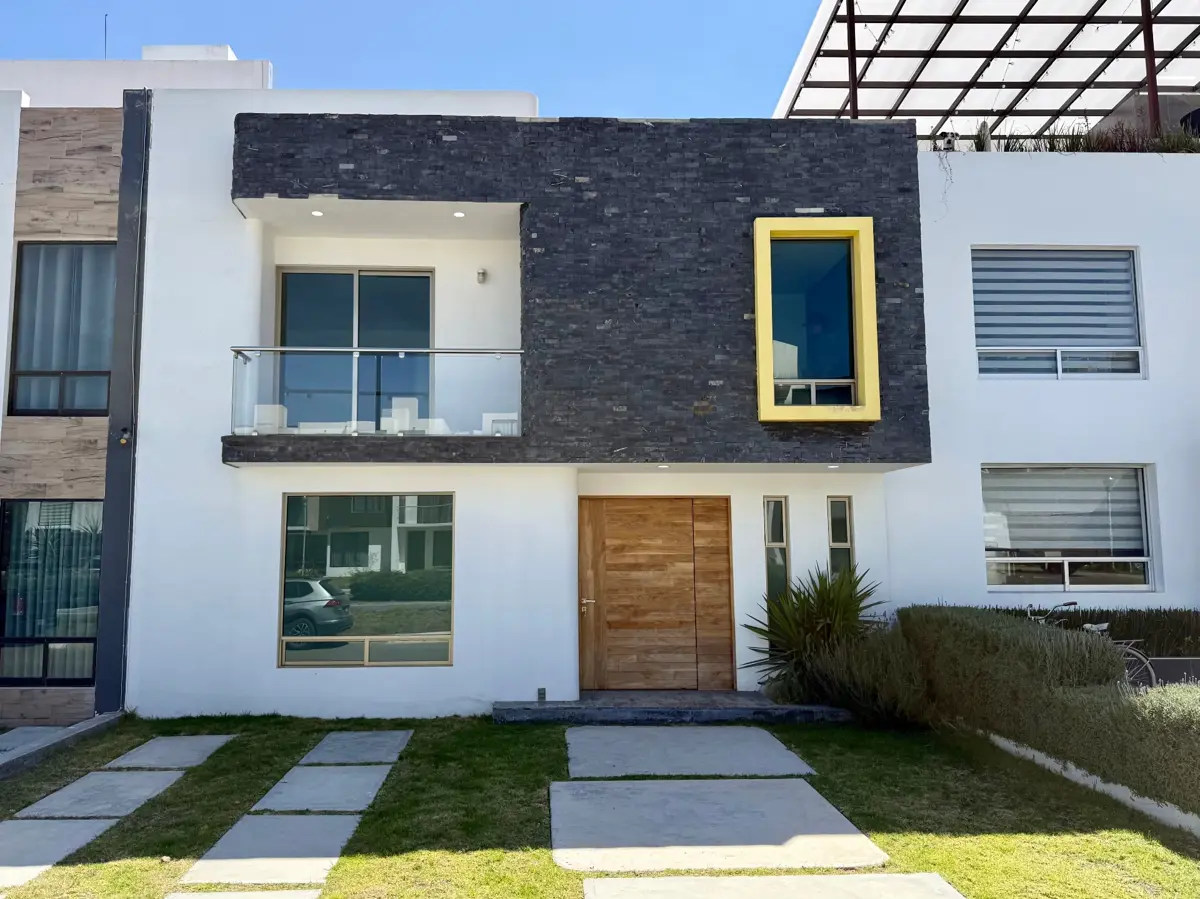 Casa en venta en Valle del Sol, Pachuca de Soto — foto 1 de 24