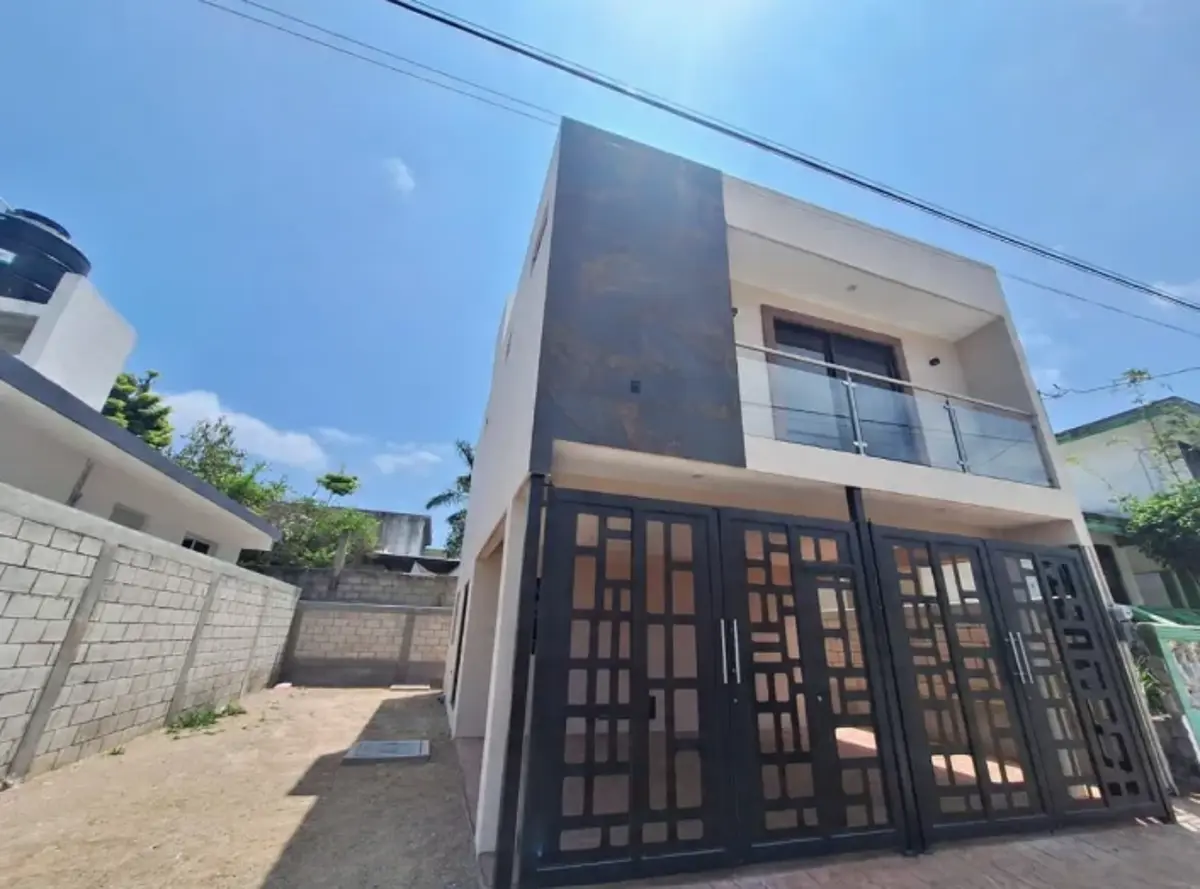 Casa en venta en Felipe Carrillo Puerto, Ciudad Madero — foto 1 de 24
