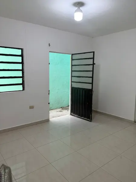 Casa en venta en Gil y Sáenz (El Águila), Centro — foto 2 de 15