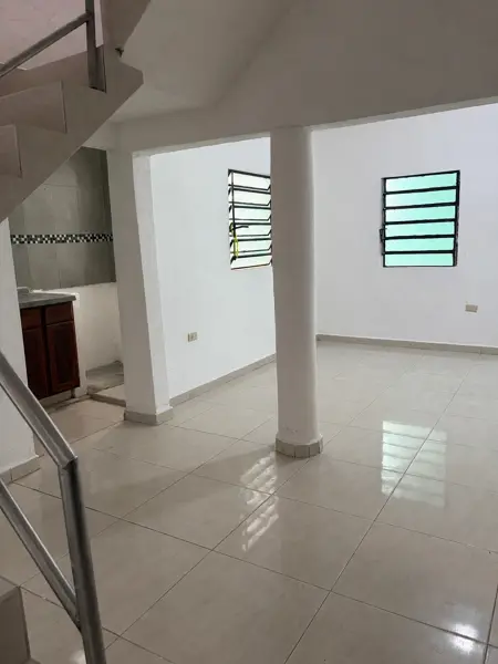 Casa en venta en Gil y Sáenz (El Águila), Centro — foto 3 de 15