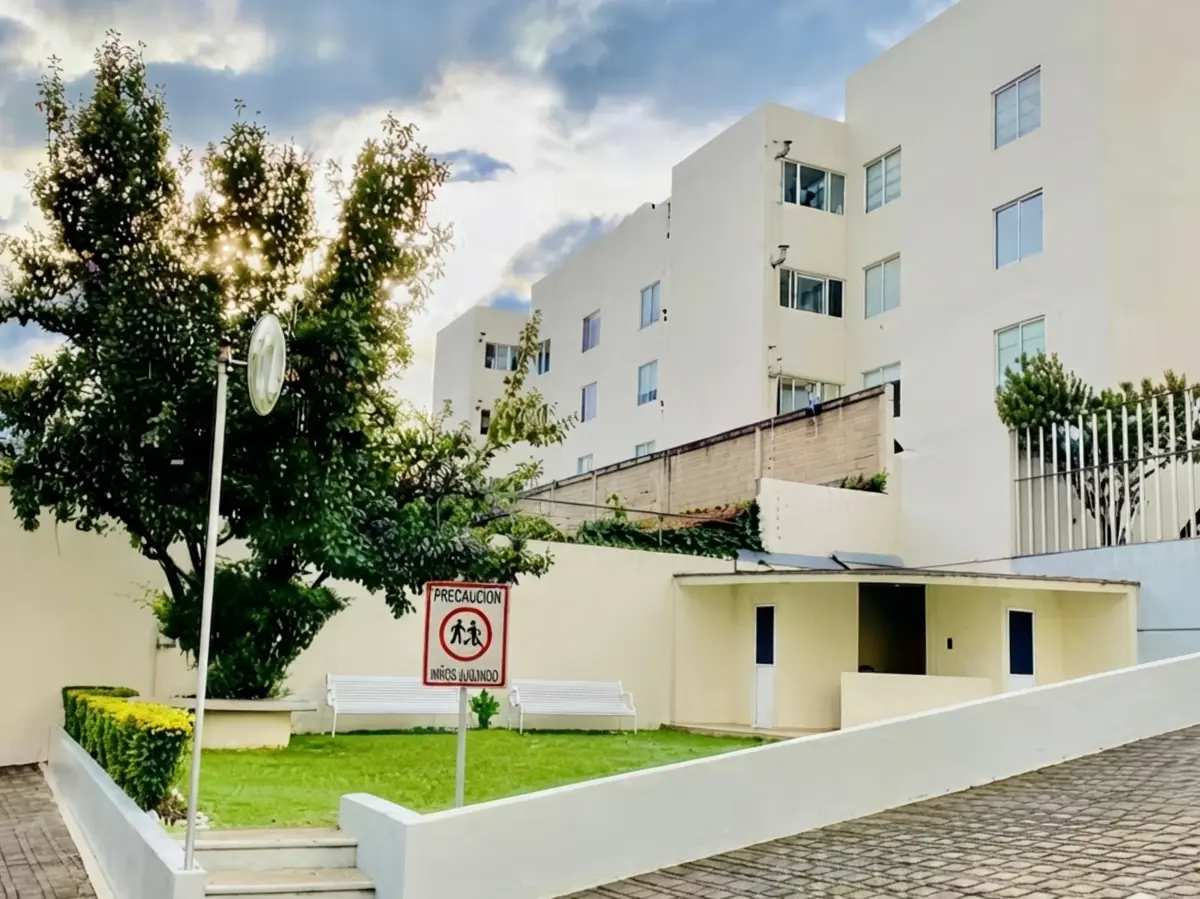 VENTA DEPARTAMENTO PENTHOUSE LOMAS DE MEMETLA VENTA DEPARTAMENTO PENTHOUSE LOMAS DE MEMETLA