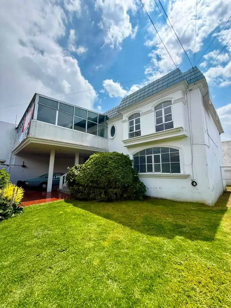 Casa en venta en Residencial Colón, Toluca — foto 1 de 33