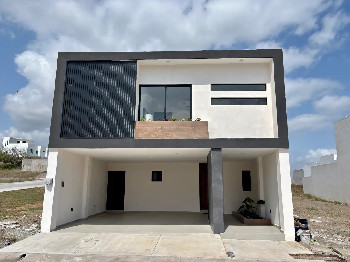 Casa en venta en Lomas Diamante, Alvarado — foto 1 de 24