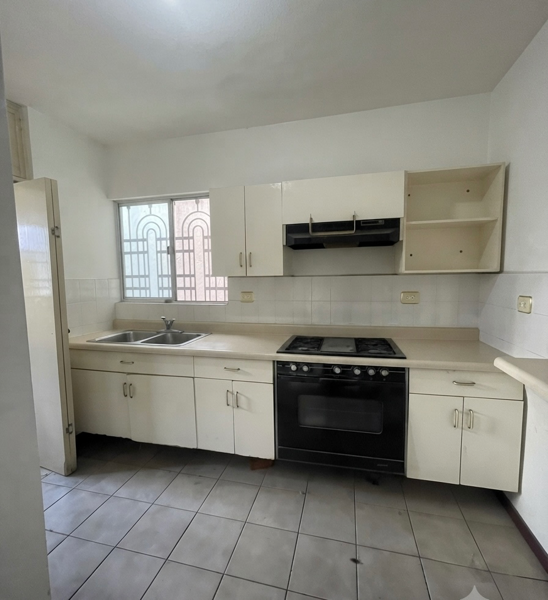 Casa en venta en Valle de las Cumbres Primer Sector, Monterrey — foto 3 de 10