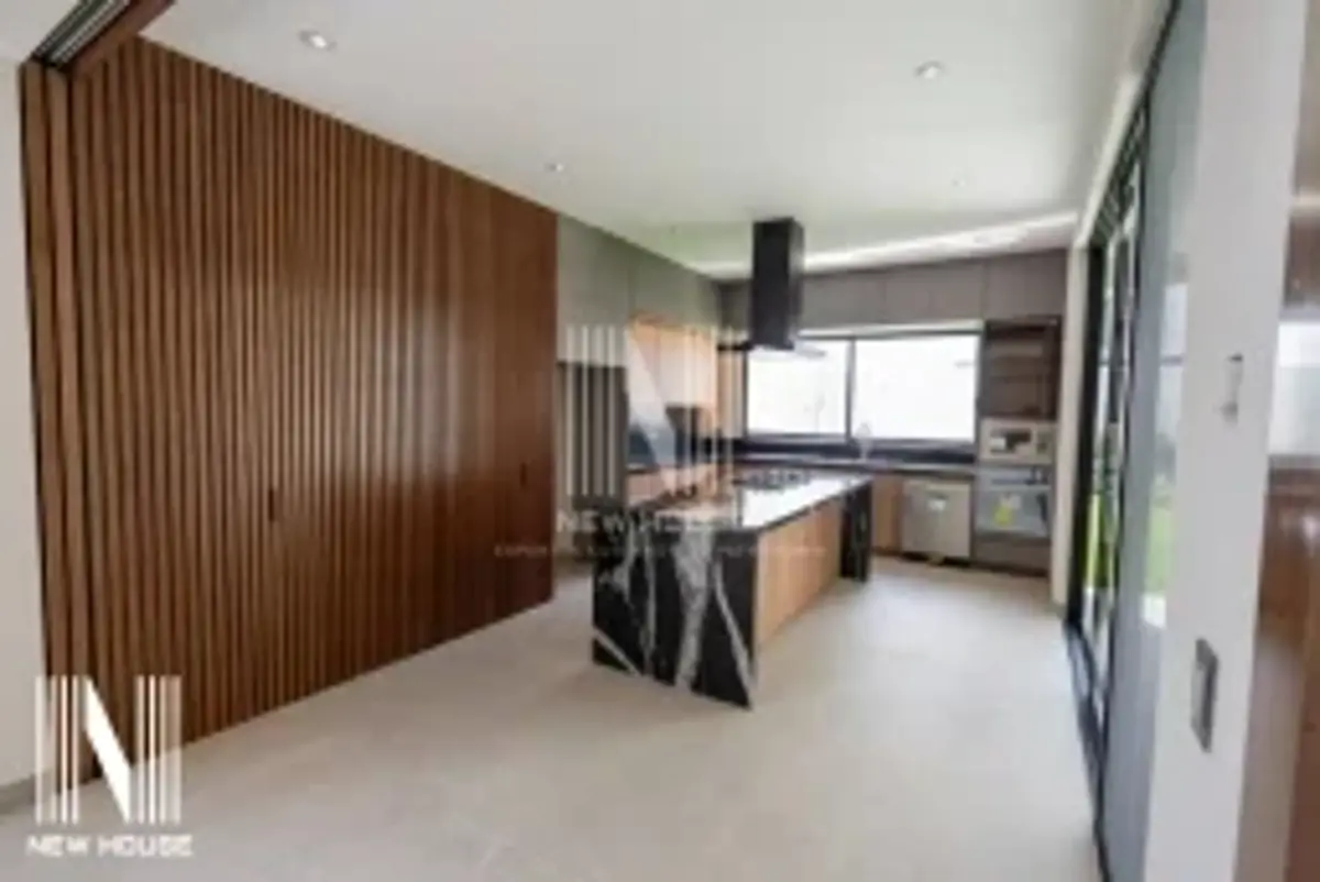 Casa en venta en La Campiña del Bosque, León — foto 1 de 14