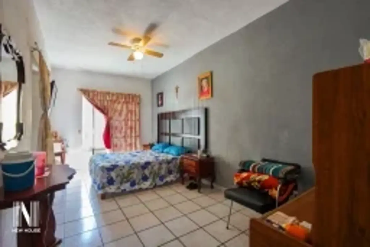 Casa en venta en Bosques de la Presa, León — foto 1 de 28