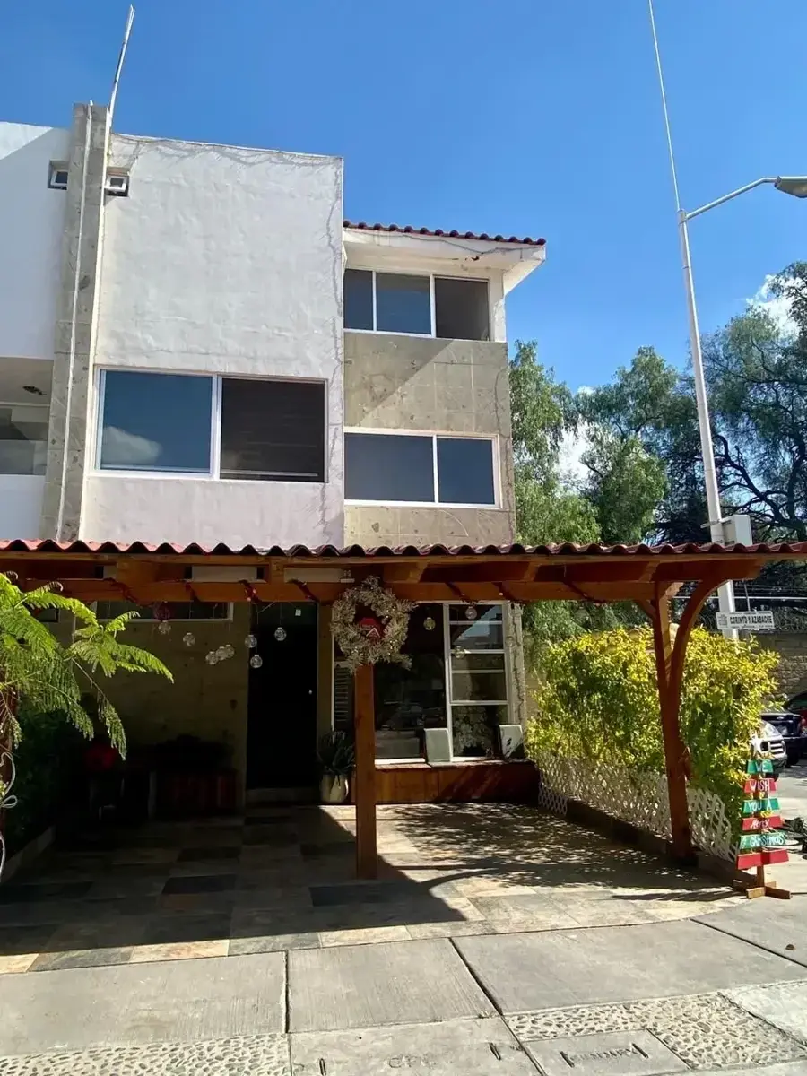 Casa en venta en Fraccionamiento Industrial la Pompa, León — foto 1 de 9