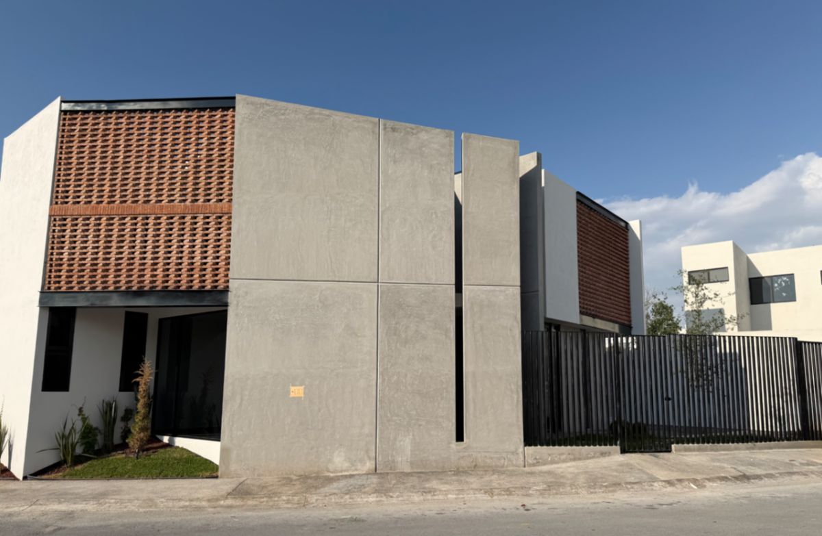 Casa en venta en Monte Sabino Residencial, Saltillo — foto 1 de 20