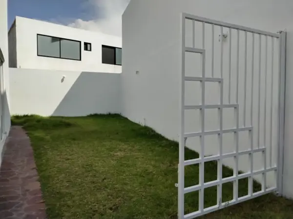 Casa en renta en Lombardía, Irapuato — foto 3 de 37