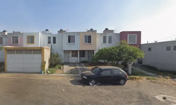 Casa en venta en Valle Dorado, Tlajomulco de Zúñiga — foto 3 de 10