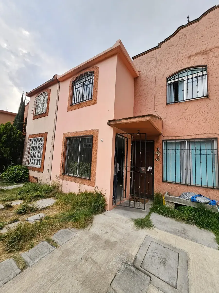 Casa en venta en San Buenaventura, Ixtapaluca — foto 1 de 10