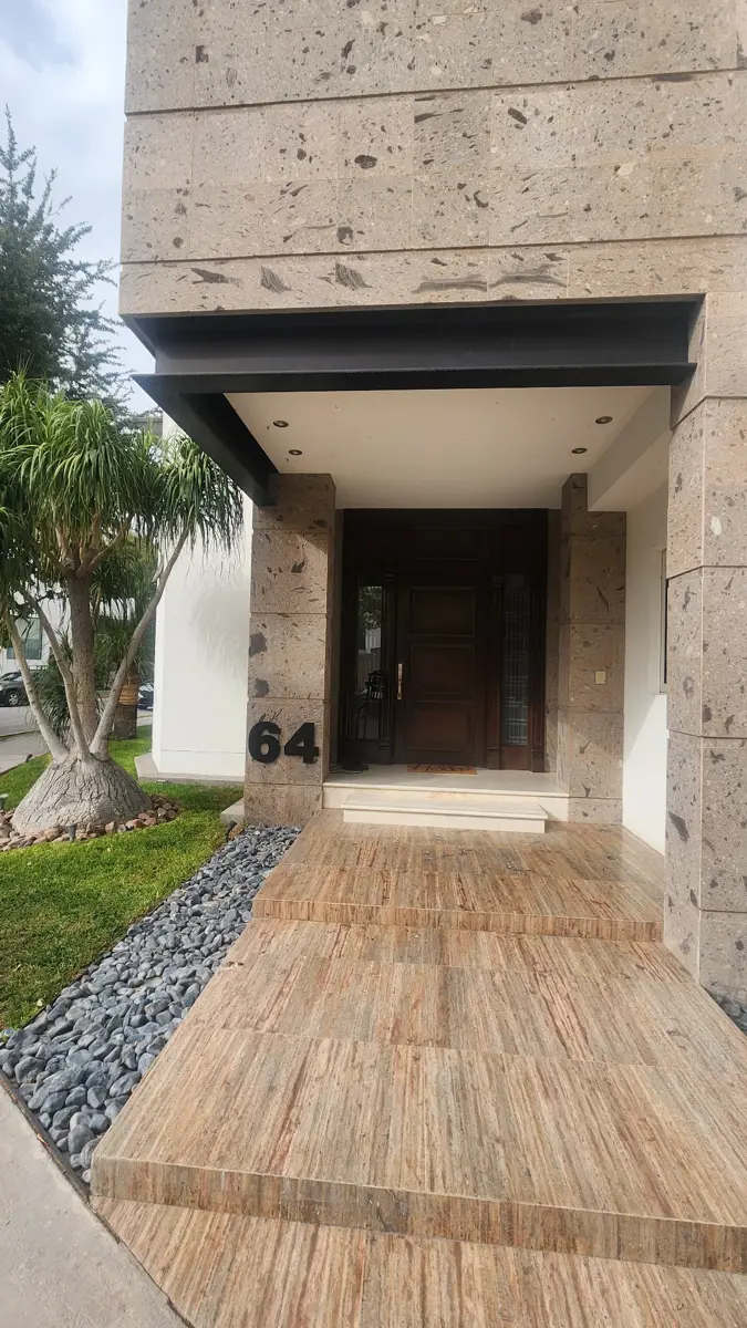 Vista 4 de Casa en Venta Frente a Área Verde en Las Villas, Torreón Coahuila