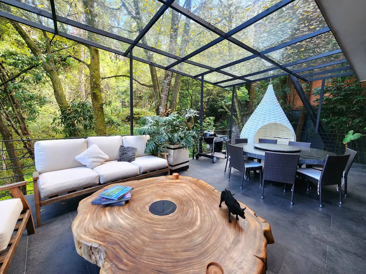 Casa en renta en Avandaro, Valle de Bravo — foto 1 de 33
