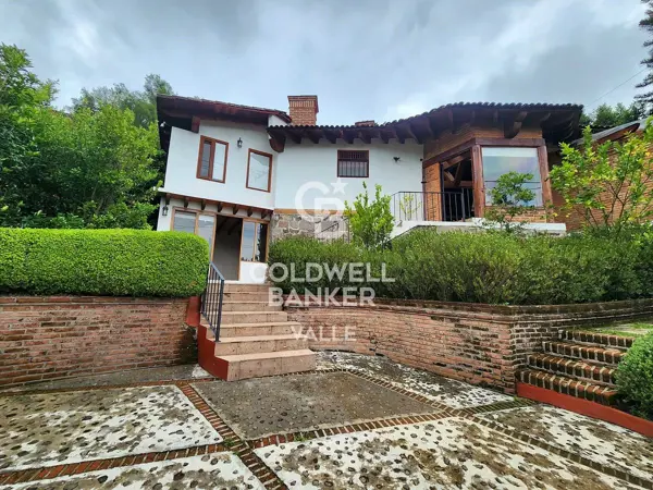 Casa en venta dentro del Club de Golf Avándaro