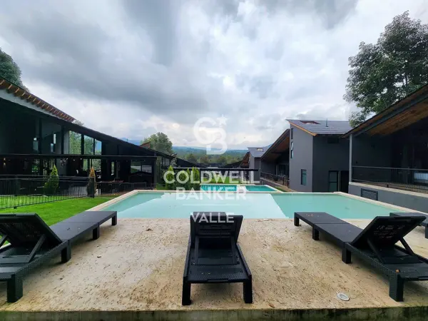 Casa en venta en San Mateo Acatitlán, Valle de Bravo — foto 3 de 27