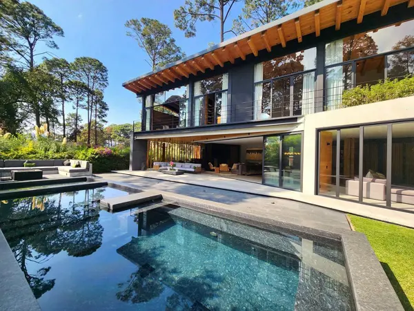 Casa en venta en Rancho Avándaro, Valle de Bravo — foto 2 de 47