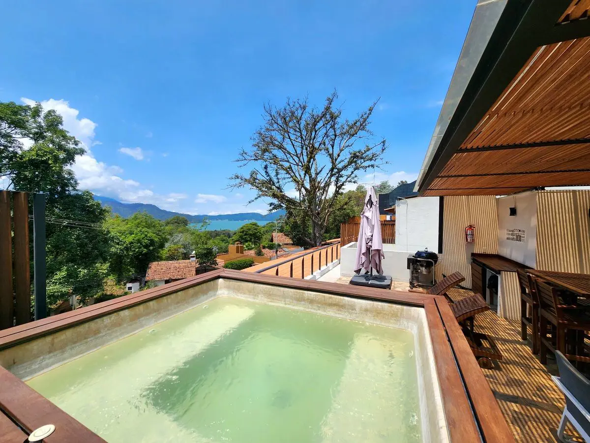 Departamento en renta en Valle de Bravo, Valle de Bravo — foto 1 de 33