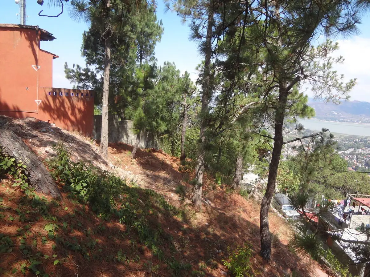Terreno en venta en Loma Bonita, Valle de Bravo — foto 1 de 6