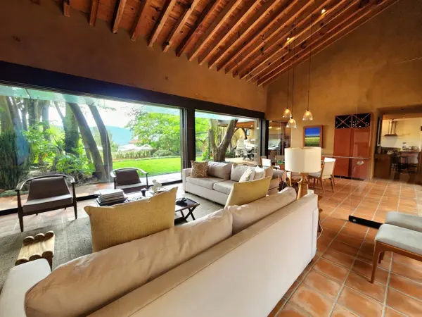 Casa en venta en La Capilla, Valle de Bravo — foto 2 de 28