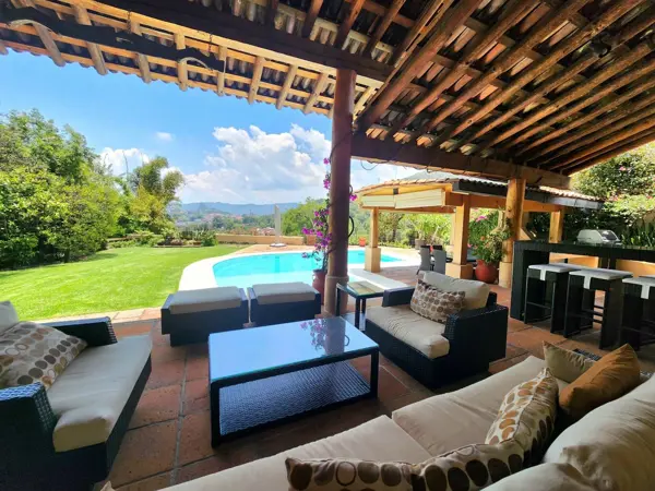 Casa en renta en Valle de Bravo, Valle de Bravo — foto 3 de 46