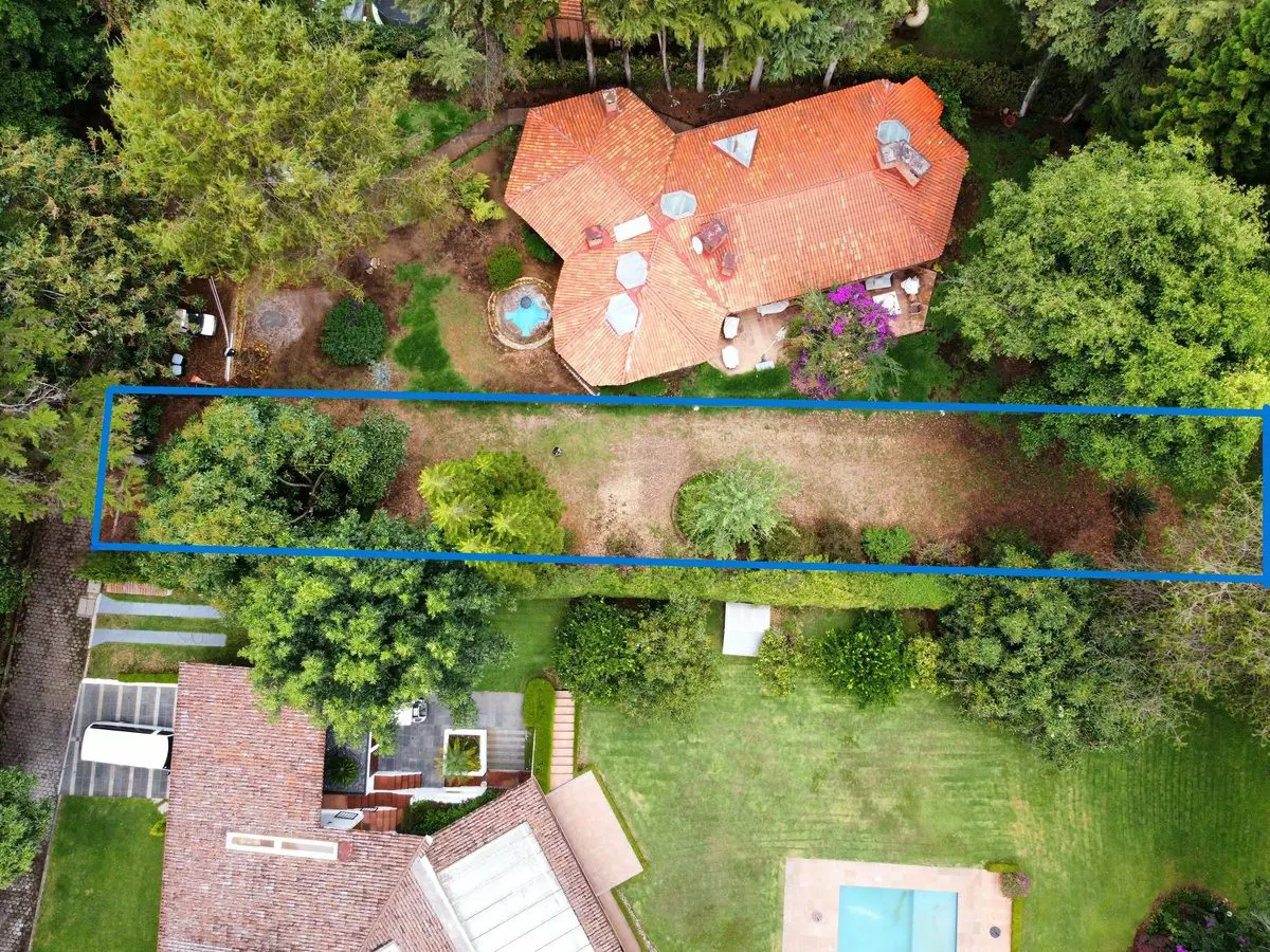 Terreno en venta en Avandaro, Valle de Bravo — foto 1 de 16