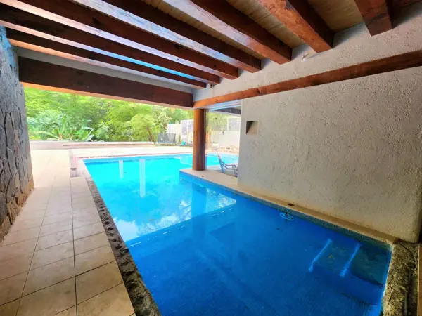 Casa en venta en Avandaro, Valle de Bravo — foto 2 de 35