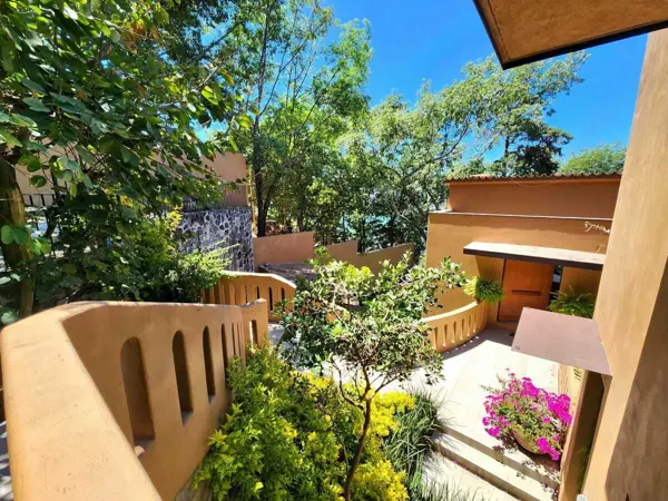 Casa en venta en Valle de Bravo, Valle de Bravo — foto 2 de 43