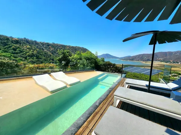 Casa en renta en Valle de Bravo, Valle de Bravo — foto 2 de 13