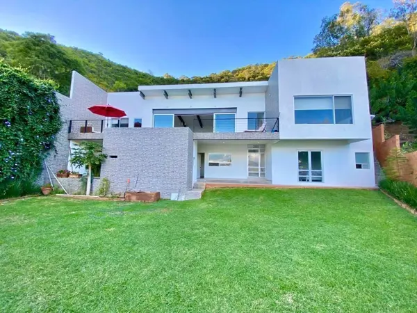 Casa en venta en San Gaspar, Valle de Bravo — foto 3 de 17