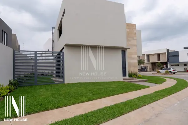 Casa en venta en El Molino Residencial y Golf, León — foto 2 de 48