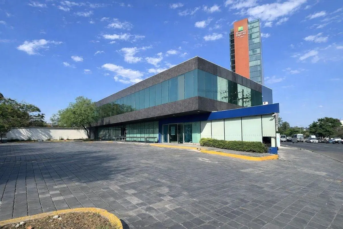 Oficina en renta en Santa Engracia, San Pedro Garza García — foto 1 de 2