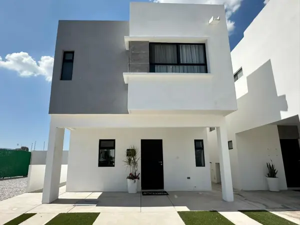 Casa en venta sector Senderos