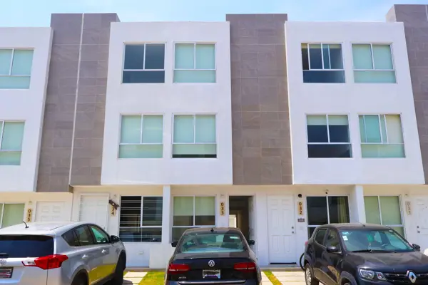 Casa en Renta, Salvaterra Residencial, Puebla.
