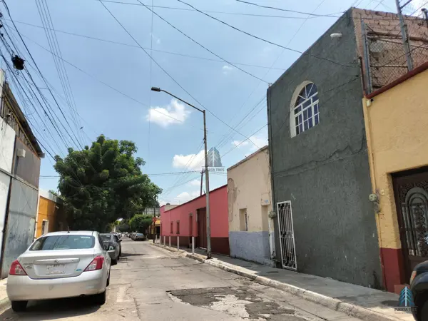 Casa en venta en Del Fresno 1a. Sección, Guadalajara — foto 3 de 35