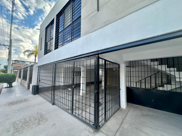 Departamento en Renta en Nueva Los Ángeles, Torreón con Estacionamiento