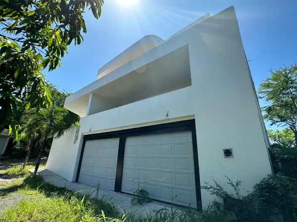 Casa en venta en Lomas de Comala, Comala — foto 2 de 14