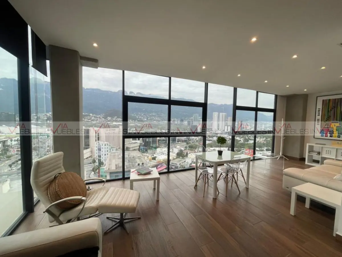 Departamento en renta en Residencial Santa Bárbara, San Pedro Garza García — foto 1 de 14