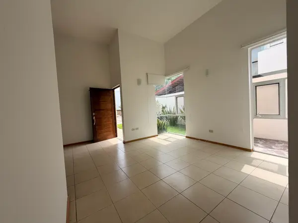 Casa en venta en Residencial Tres Arroyos, Jesús María — foto 2 de 29