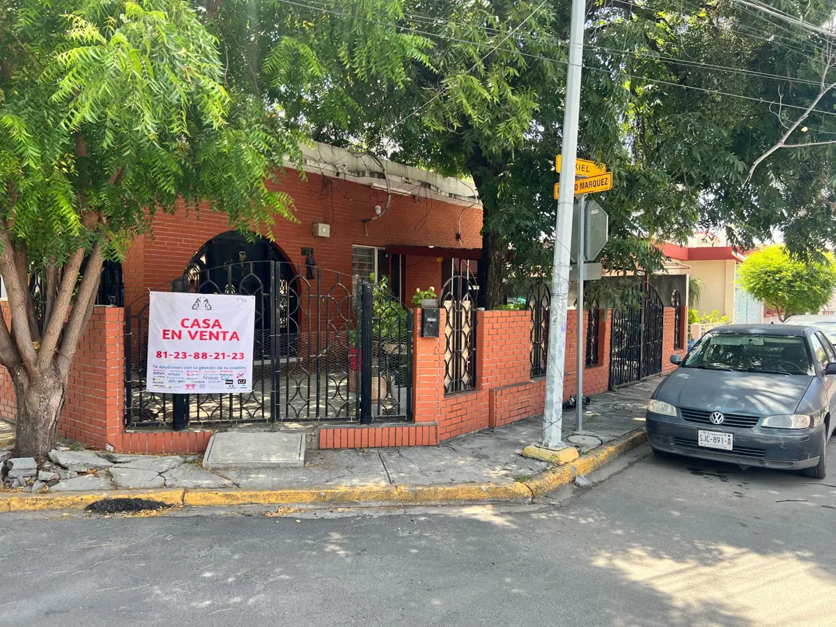 Casa en venta en Narvarte, Monterrey — foto 1 de 46