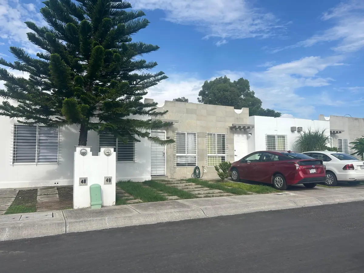 Casa en venta en Paseos del Bosque, Corregidora — foto 1 de 12